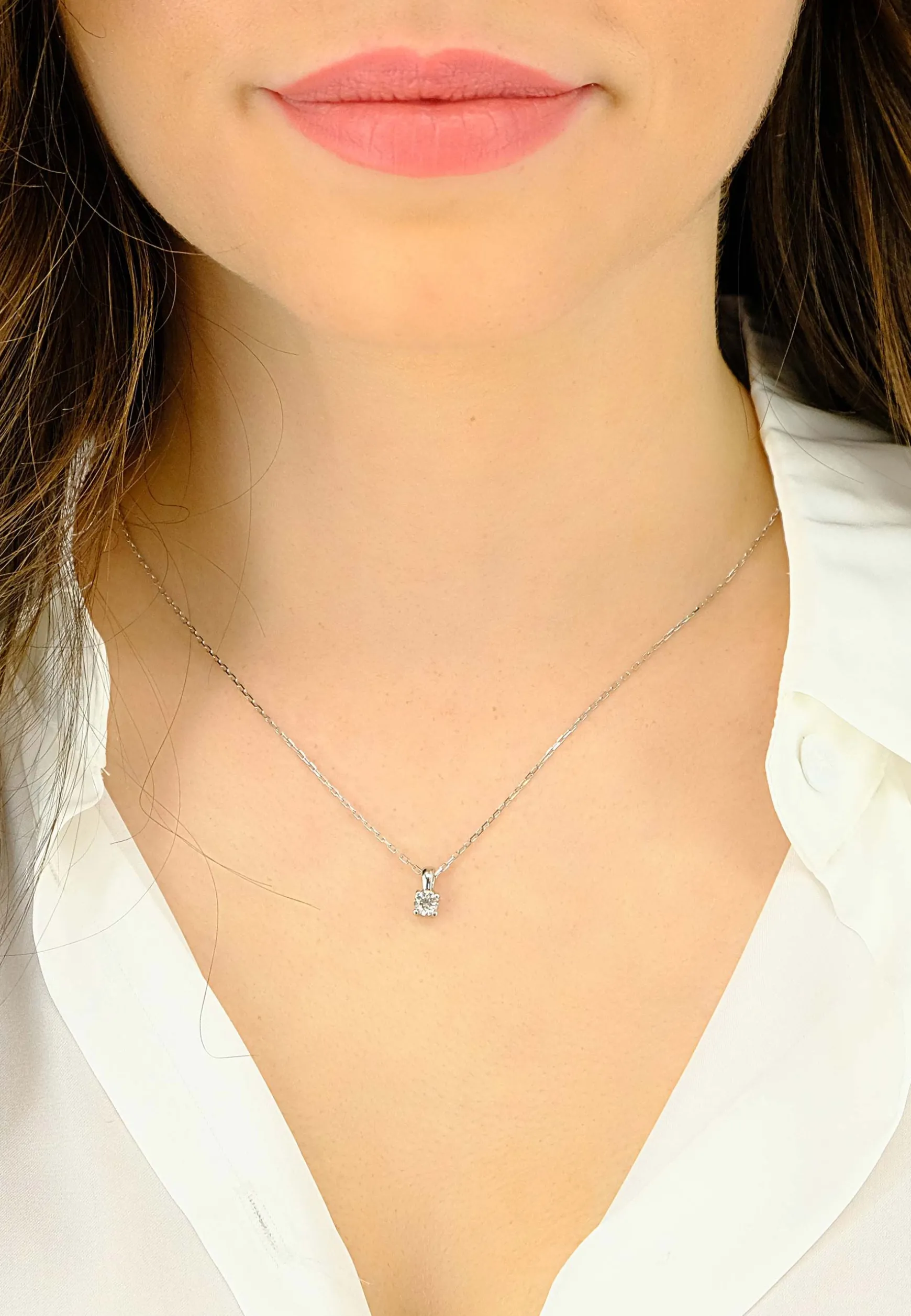 Anhänger 4-Griff-Fassung Diamant 0.30ct. Weissgold 750