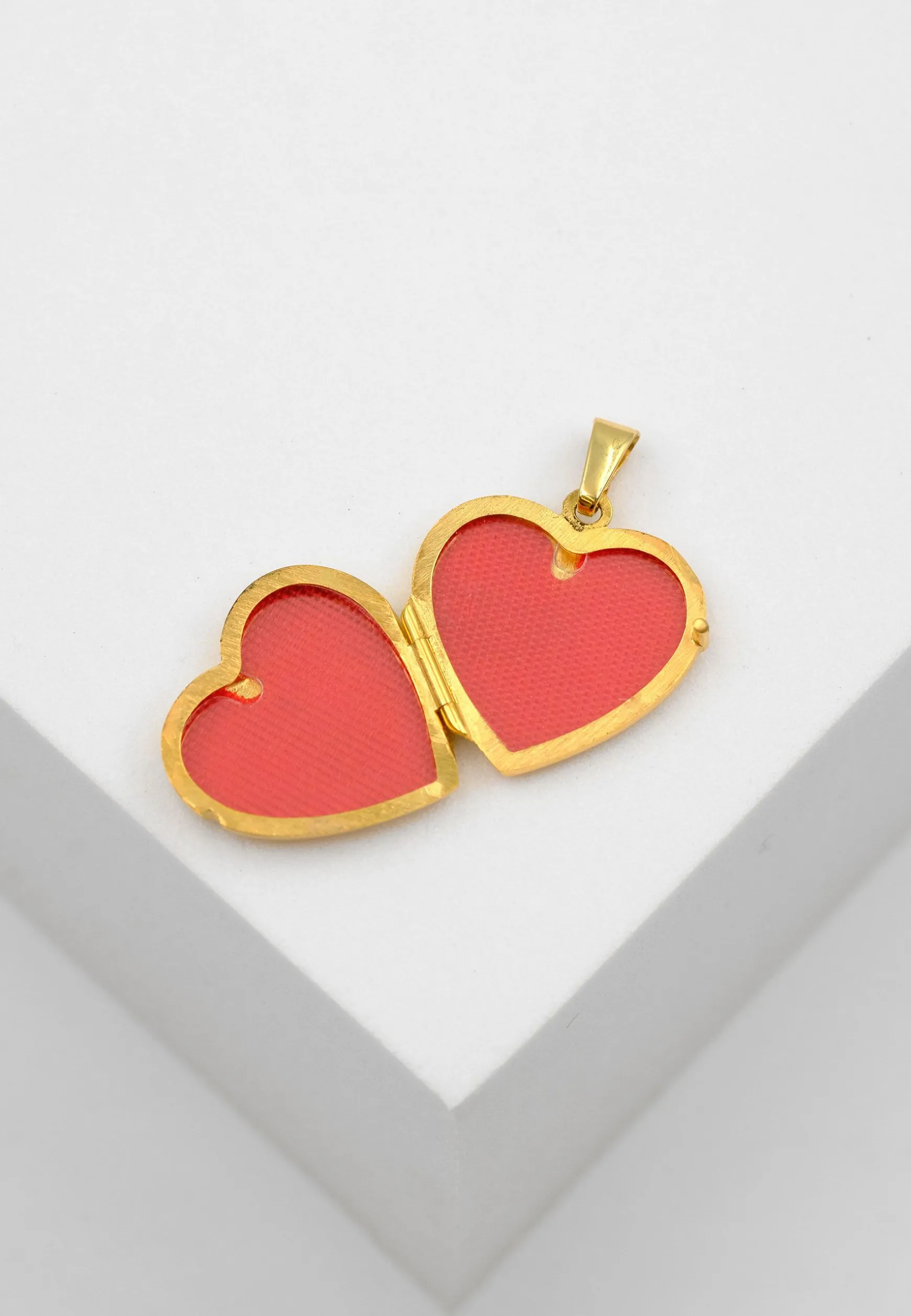 Anhänger Medaillon Herz Gelbgold 750, 22x17mm