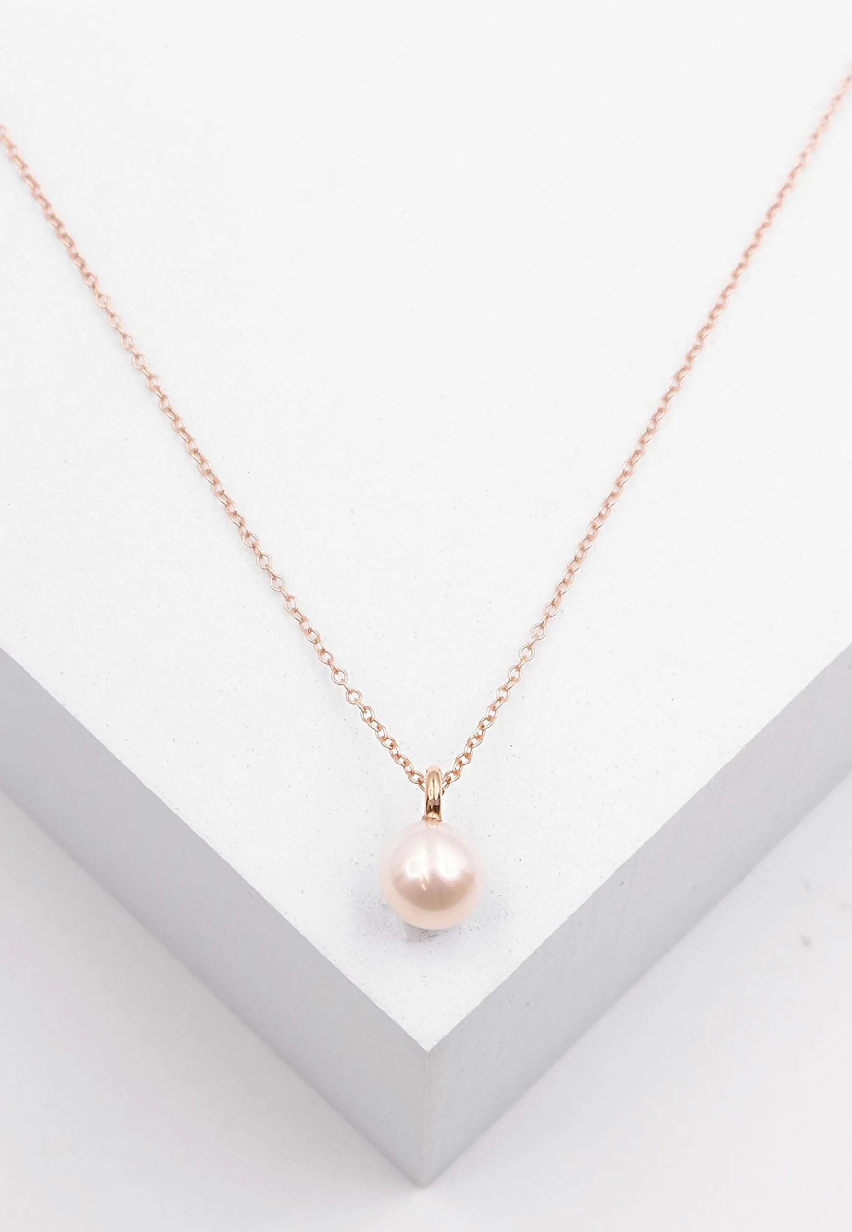 Anhänger Roségold 750 Süsswasserperle 7.5-8mm