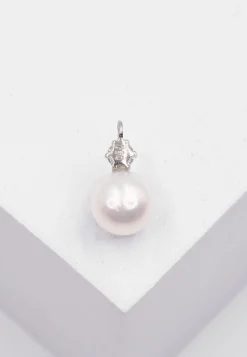 Anhänger Weissgold 750 Akoya Perle 8-8.5mm Brillant 0.15ct.
