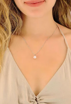 Anhänger Weissgold 750 Süsswasserperle 7.5-8mm