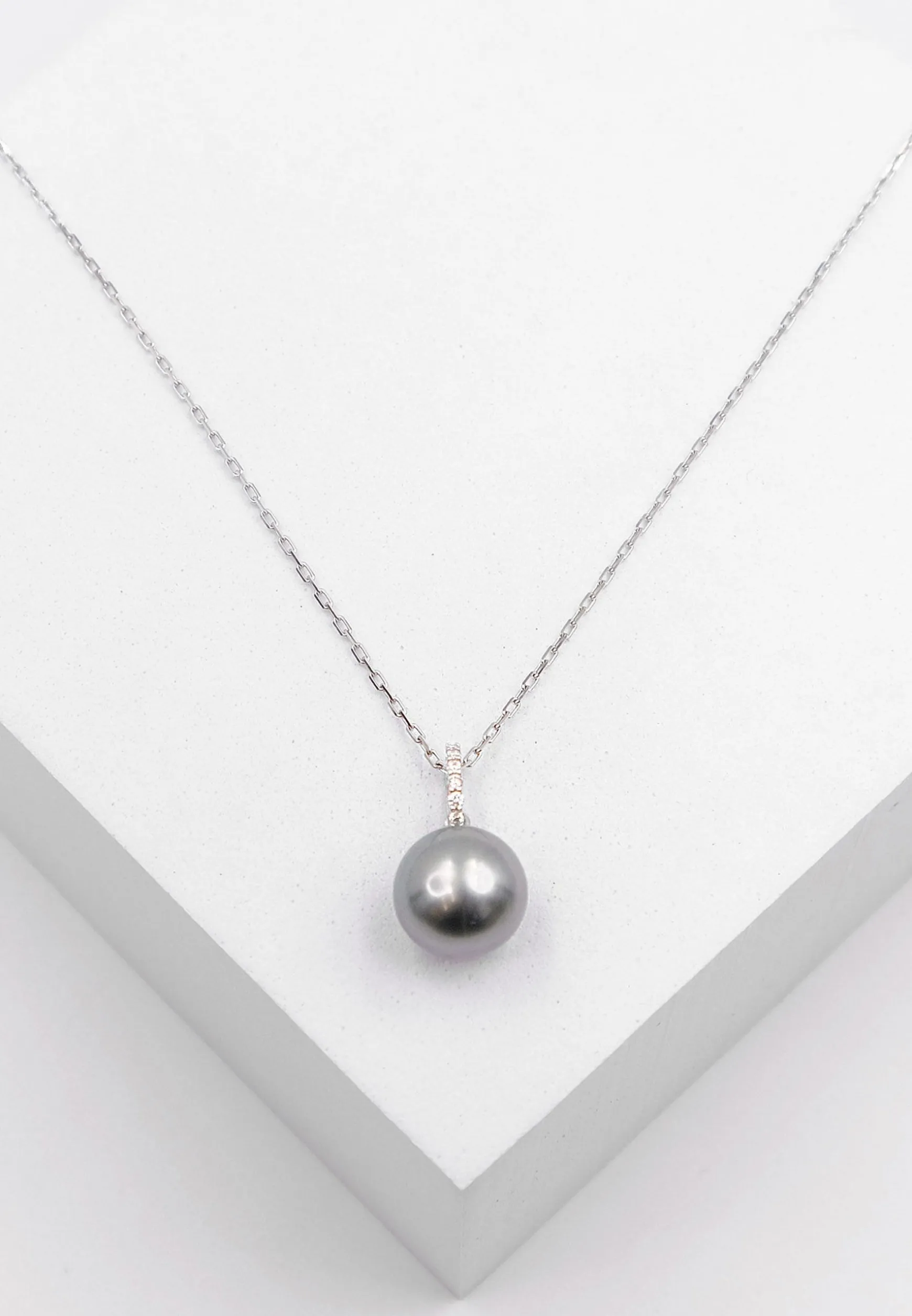 Anhänger Weissgold 750 Tahiti Perle 10-11mm Brillant 0.08ct.