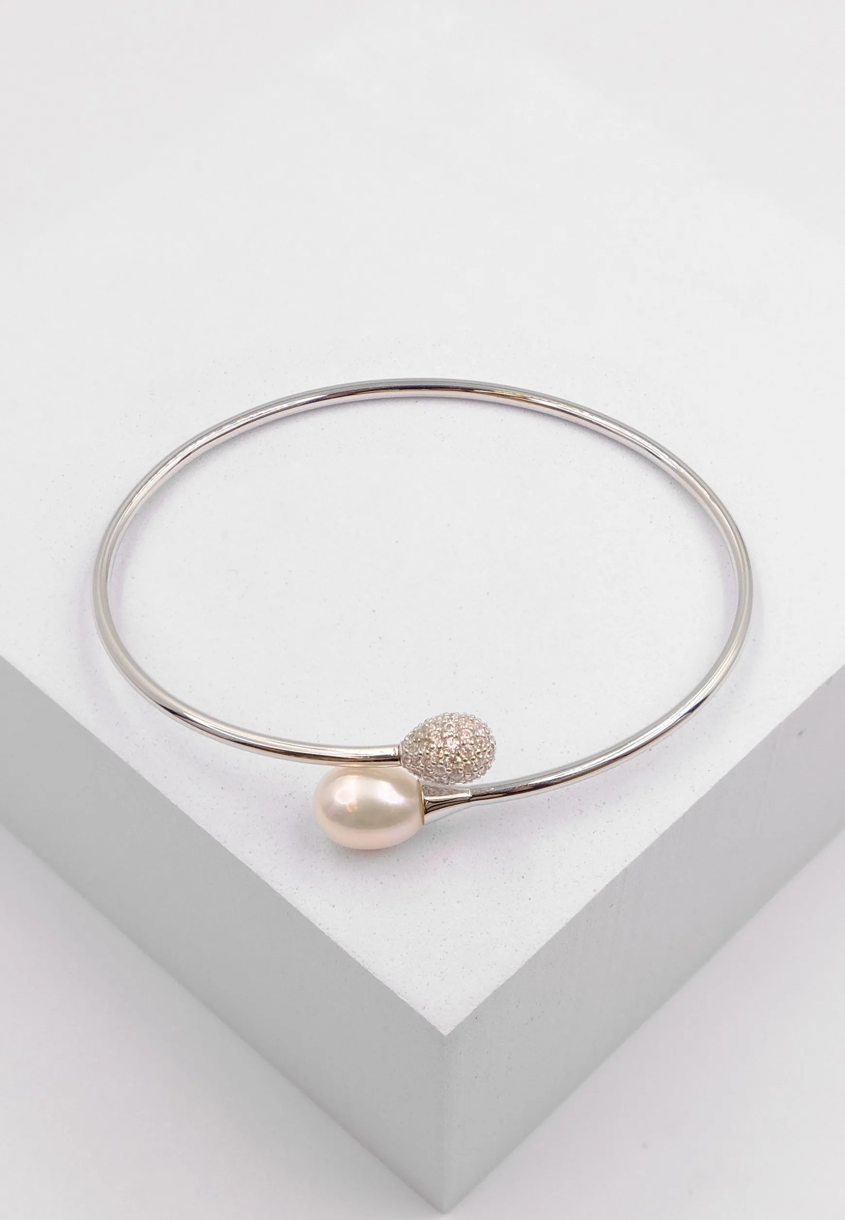 Armreif Silber 925 Süsswasserperle 8-8.5mm Zirkonia