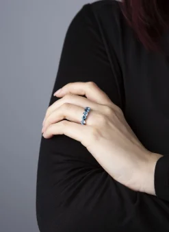 Mémoire-Ring 750/18K Weissgold Topas 3.6ct.