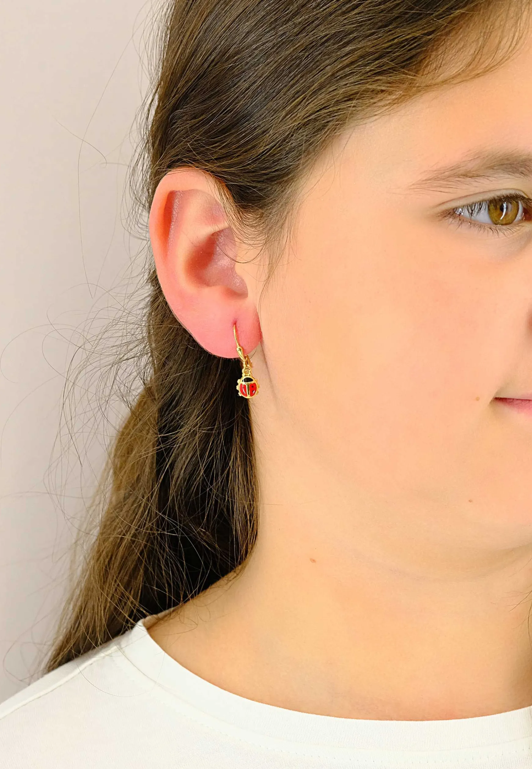 Ohrhänger mit Patentbrisuren Glückskäfer Gelbgold 750, 24x7mm