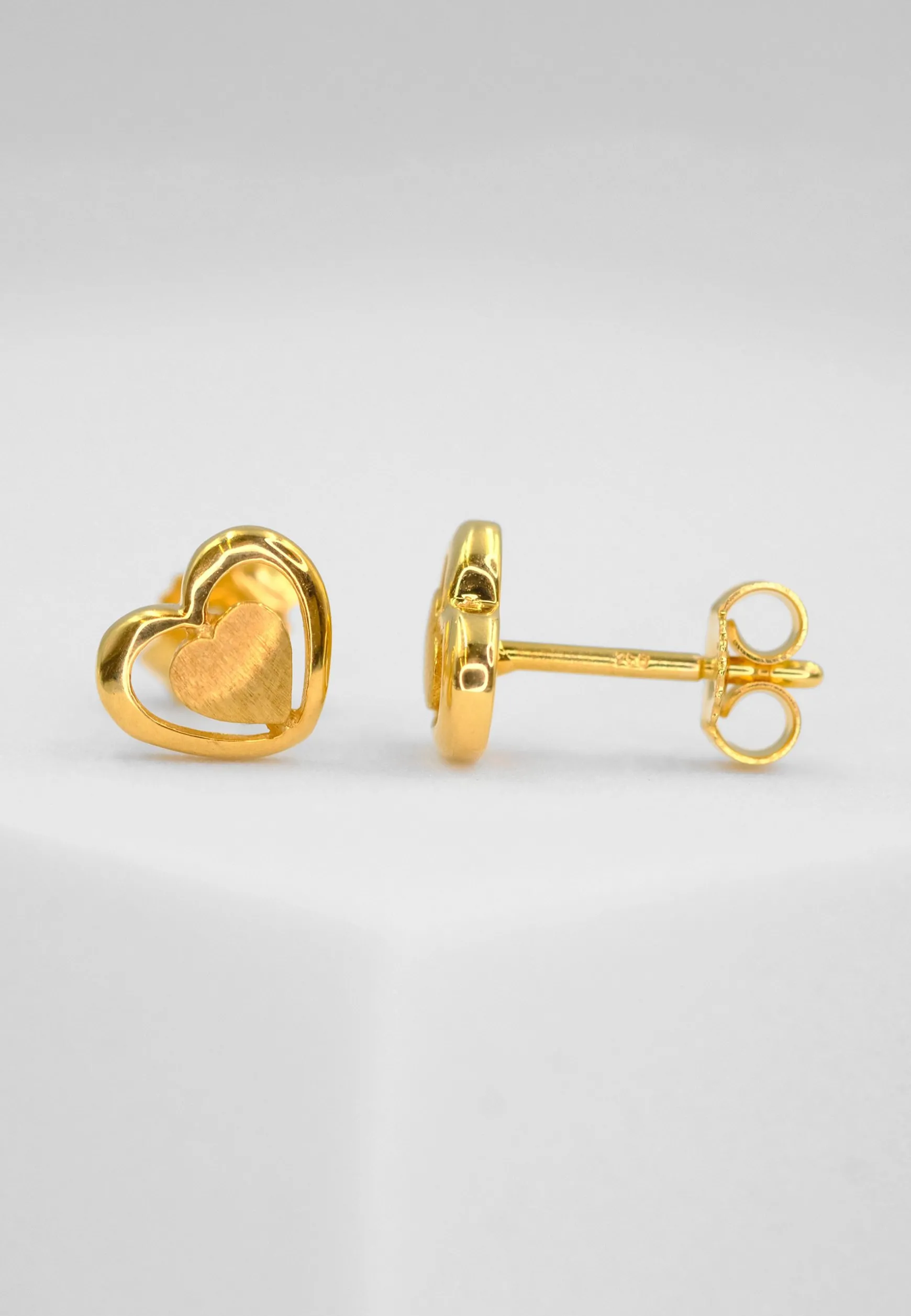 Ohrstecker Herz Gelbgold 750, 7x8mm
