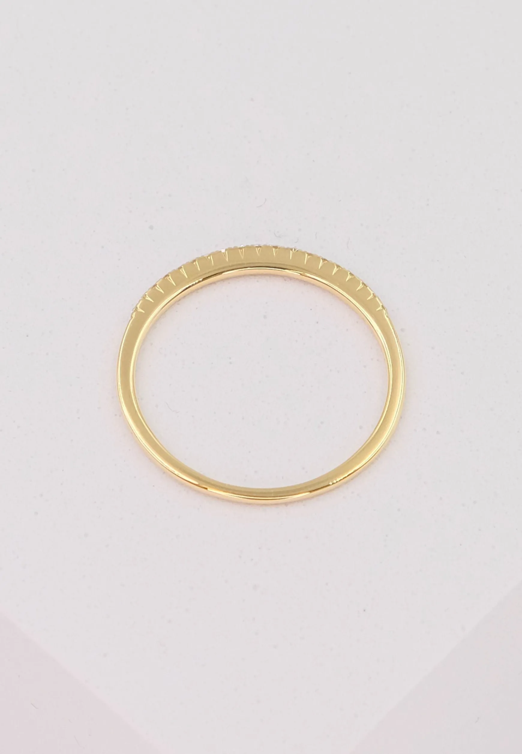 Ring Gelbgold 750 Brillanten 0.10ct. Rivère 4-Grifffassung (56)