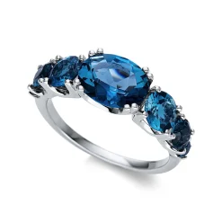 Ring 750/18K Weissgold 0.03ct. Topas 3.66ct.