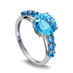 Ring 750/18K Weissgold Topas 4.5ct.