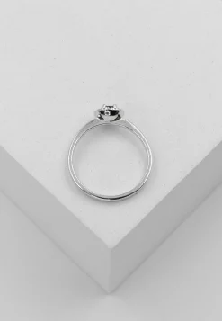 Ring Weissgold 750 Diamant 0.096ct. Saphir 0.26ct.