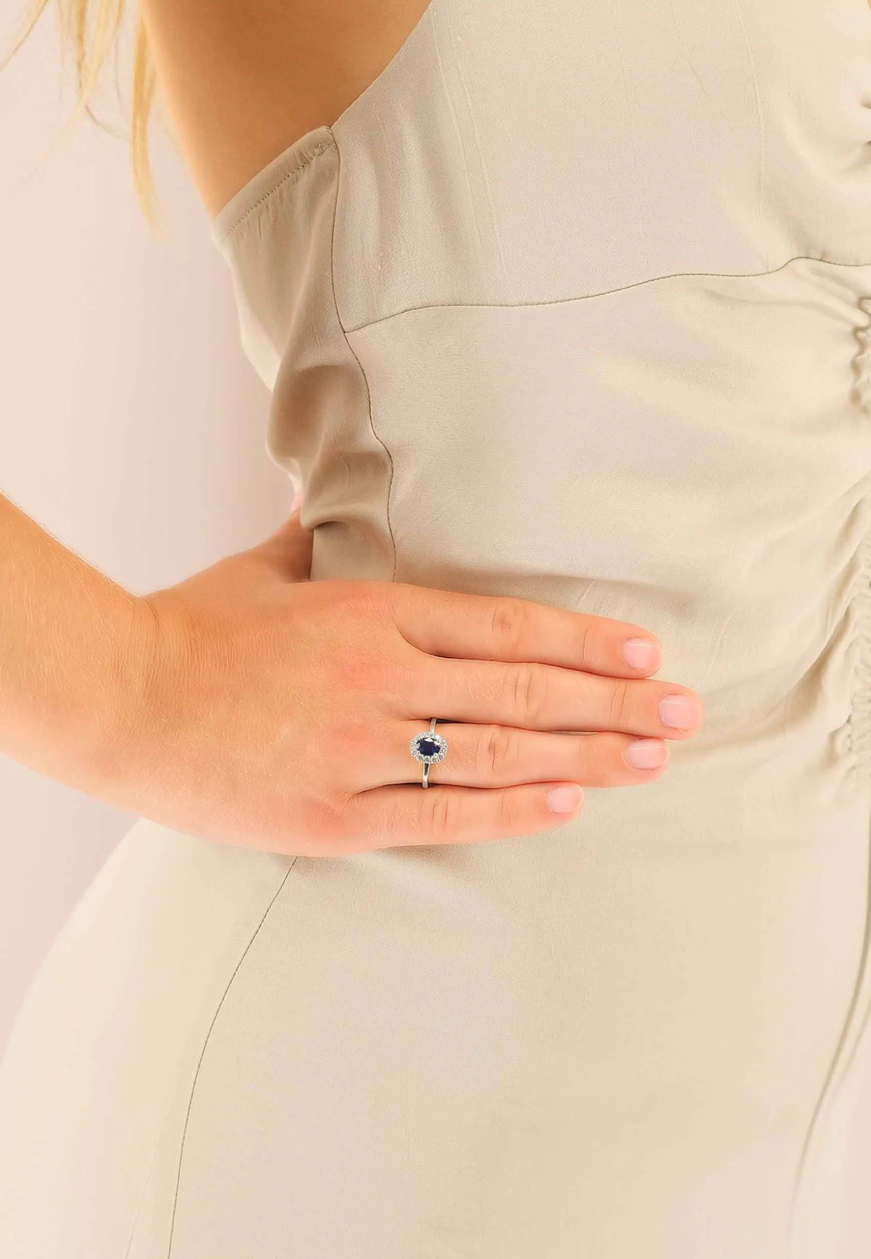 Ring Weissgold 750 Saphir 0.88ct. Brillanten 0.36ct. (56)