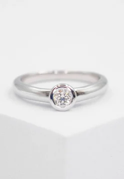 Solitaire Ring Diamant 0.20ct. Weissgold 750
