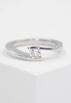 Solitaire Ring Diamant 0.30ct. Weissgold 750