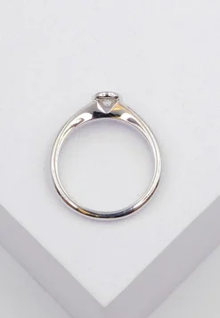 Solitaire Ring Diamant 0.20ct. Weissgold 750