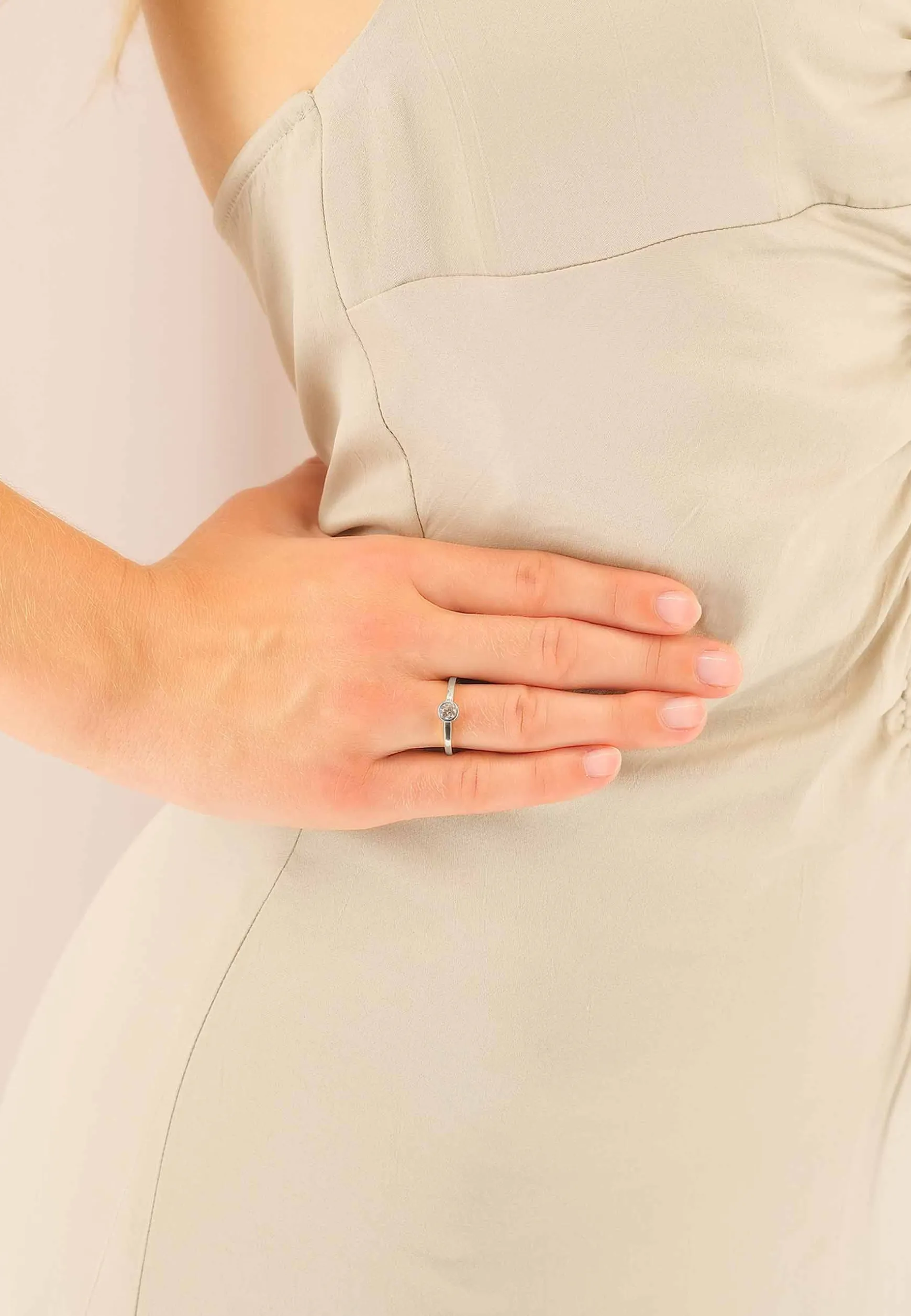 Solitär Ring Zargen-Fassung Weissgold 750, Brillant 0.33ct. (56)