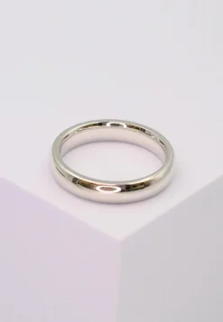 Trauring Weissgold 750 Innenschiene bombiert (64)