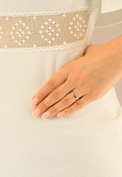 Trauring Weissgold 750 Innenschiene bombiert (53)